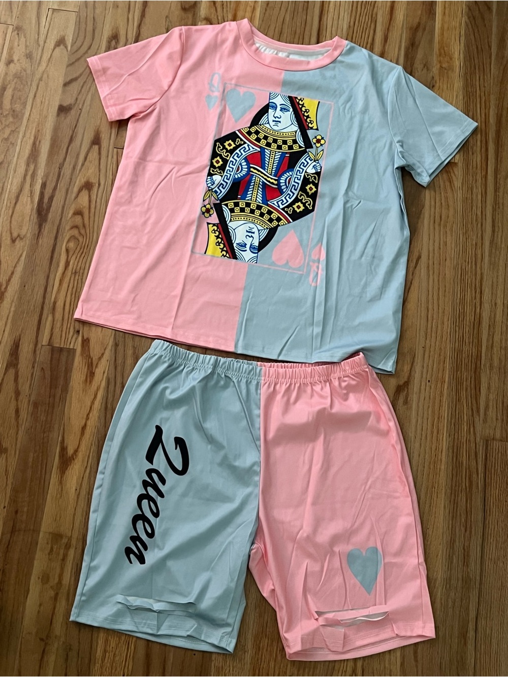 Queen of Hearts 2 Piece Shorts Set Split pink blue graphic lounge wear m/l